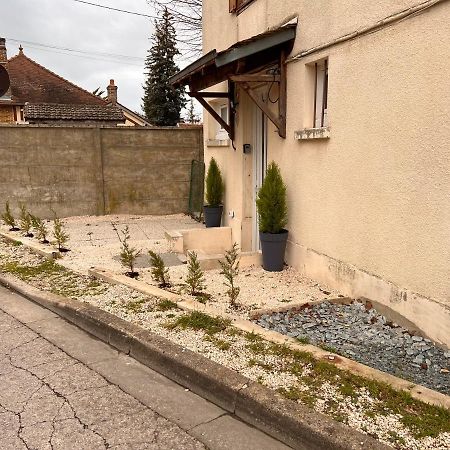 דירות Saint-Julien-les-Villas T2 Cosy / Quartier Calme / Magasins D'Usine A Proximite מראה חיצוני תמונה