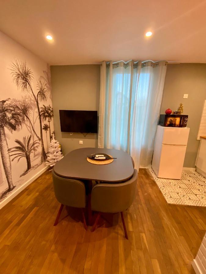 דירות Saint-Julien-les-Villas T2 Cosy / Quartier Calme / Magasins D'Usine A Proximite מראה חיצוני תמונה