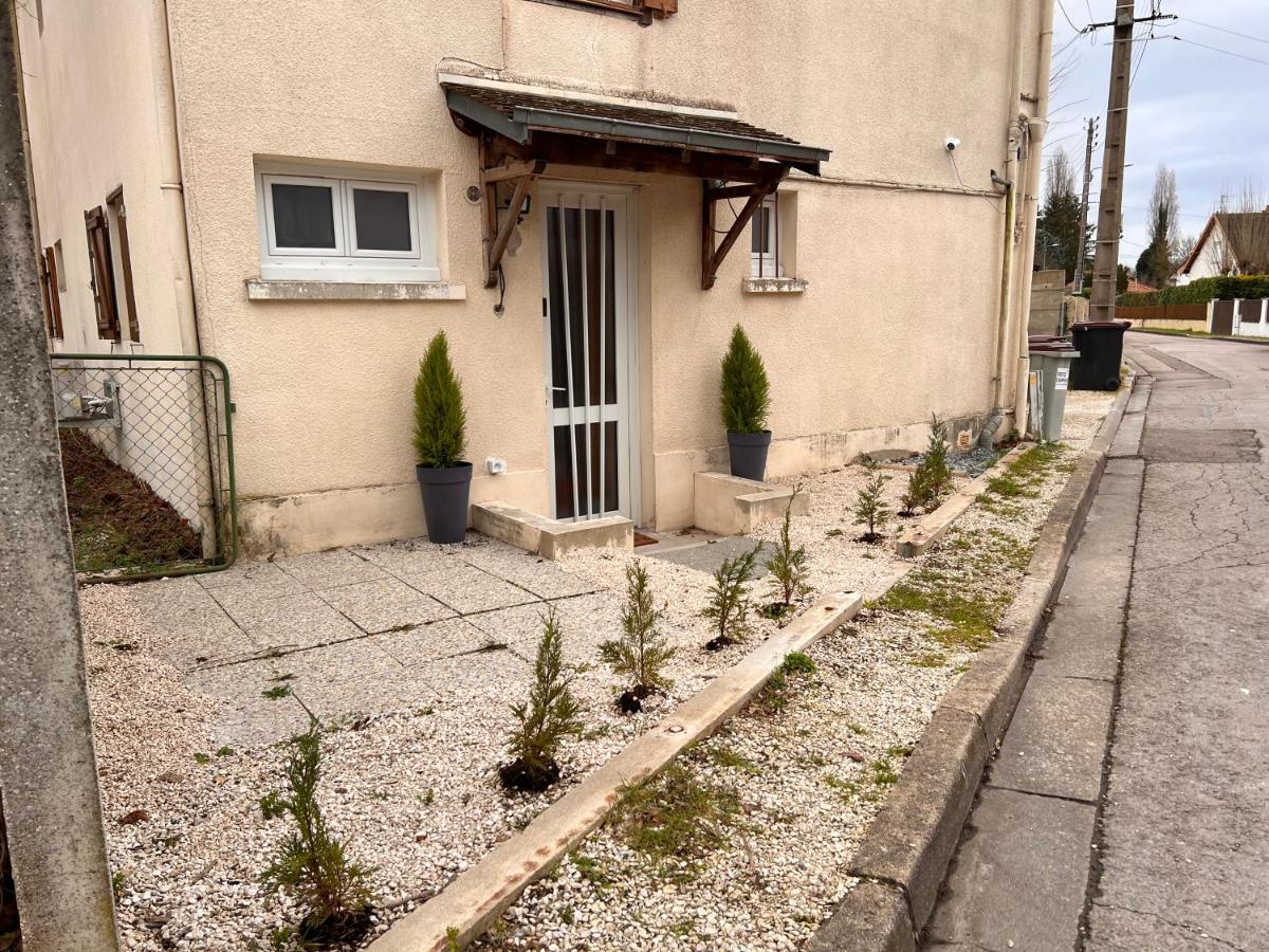 דירות Saint-Julien-les-Villas T2 Cosy / Quartier Calme / Magasins D'Usine A Proximite מראה חיצוני תמונה